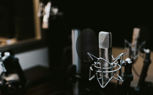 Microphones in recording studio